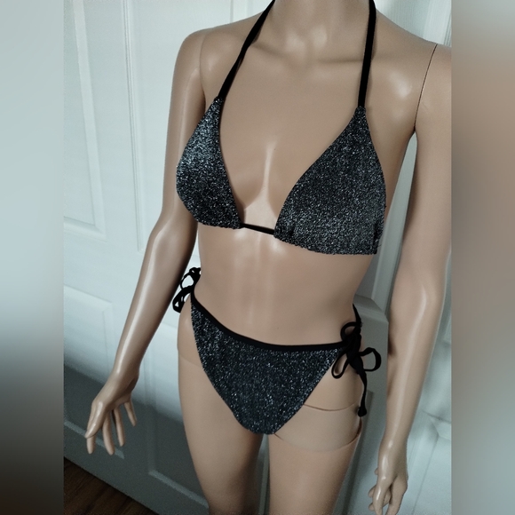 Nasty Gal Two Piece Shimmery Bikini 8 - Picture 7 of 7